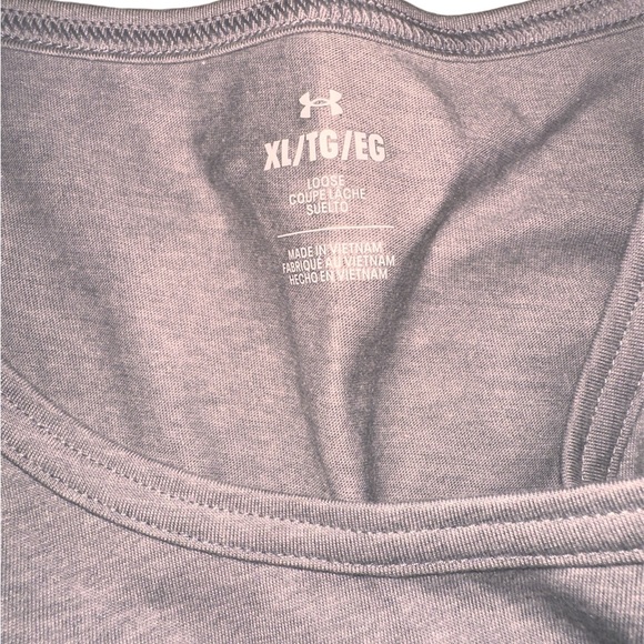 Men’s underarmour tank - Picture 2 of 4